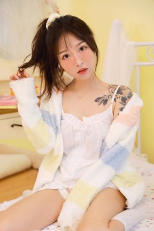 欧美校园激情清纯另类